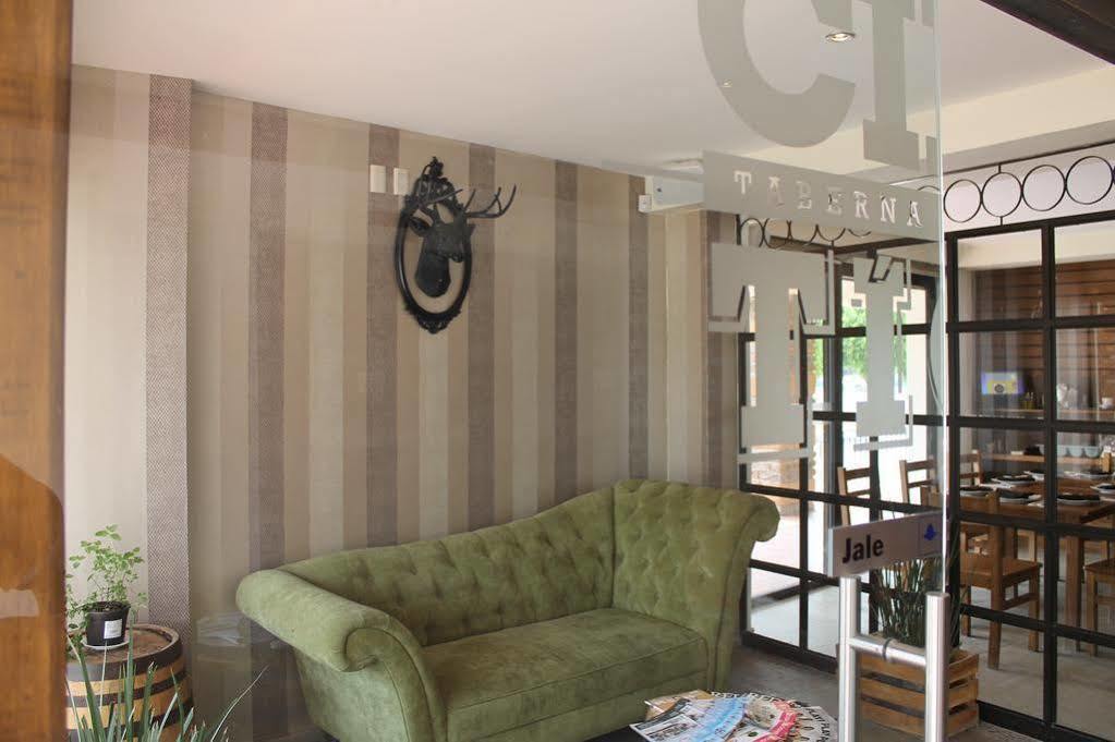 Hotel Suites Mexico Plaza Leon Campestre Exterior photo